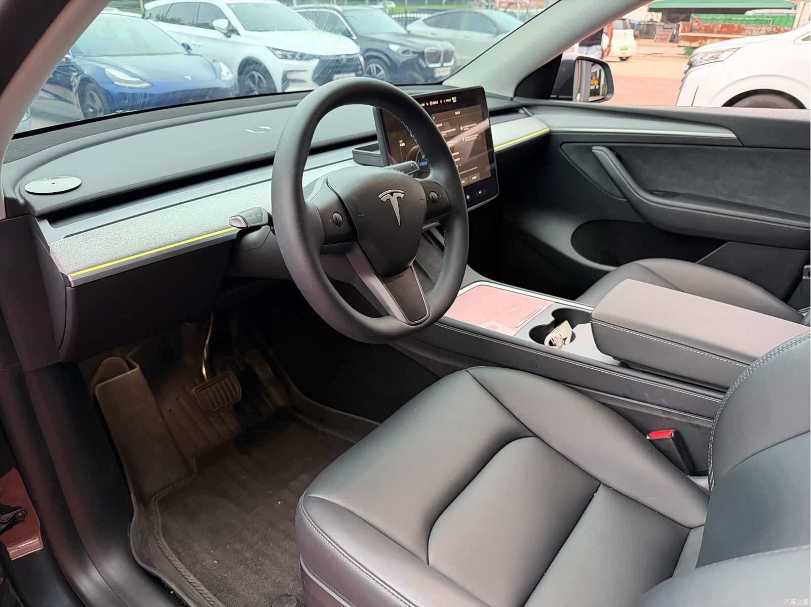 Tesla Model Y, 2025 7