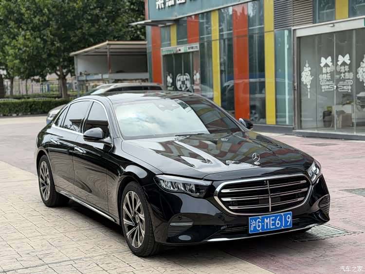 Mercedes-Benz E-Class, 2025 3