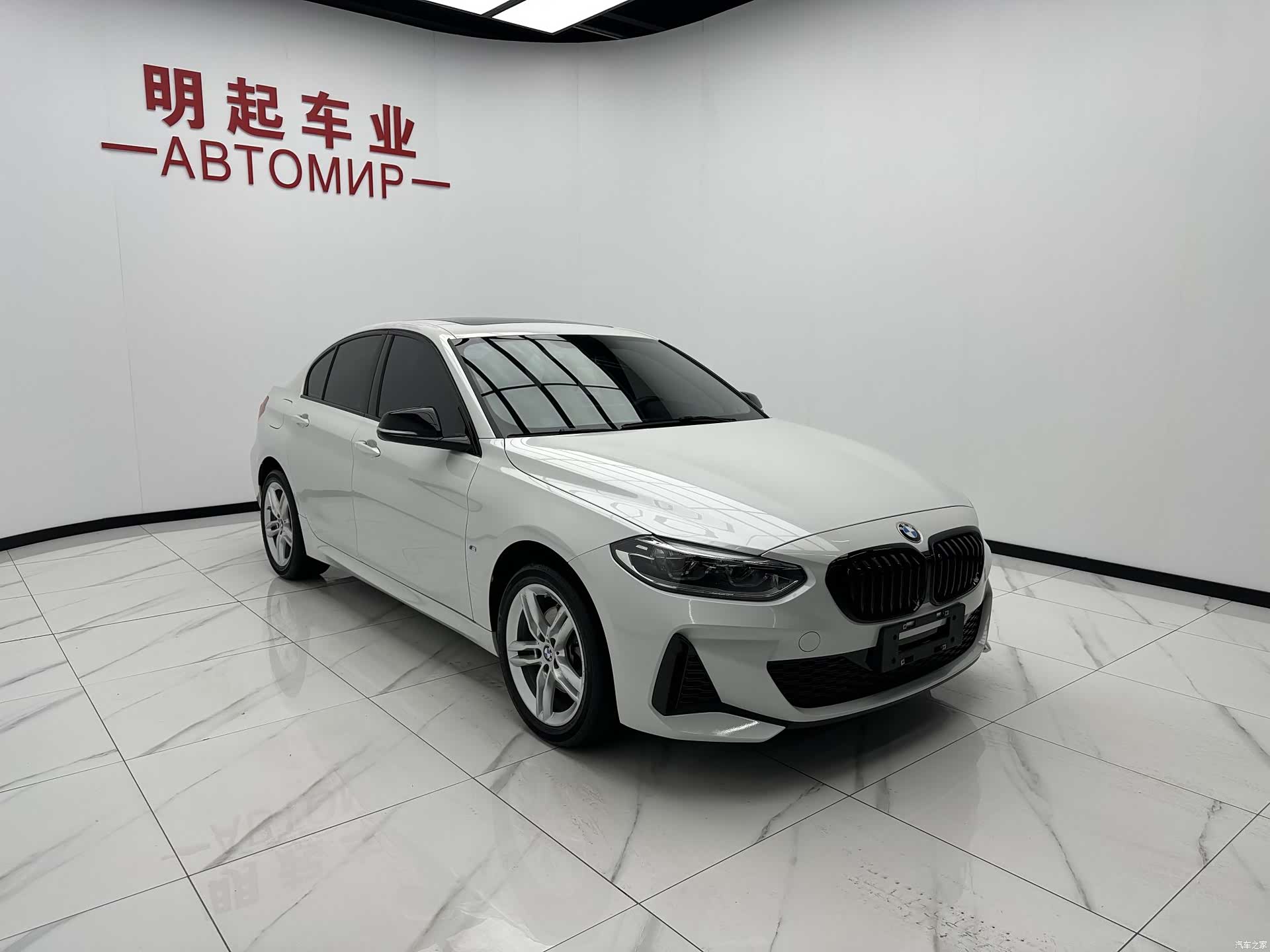BMW 1 Series, 2022 3