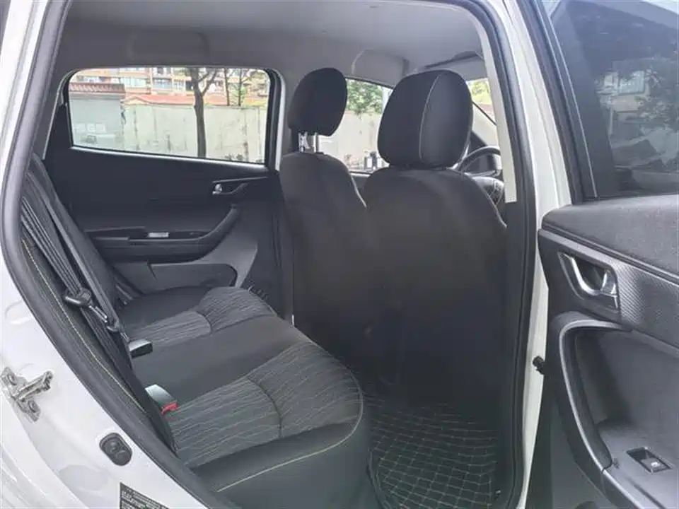 Changan Benben E-Star