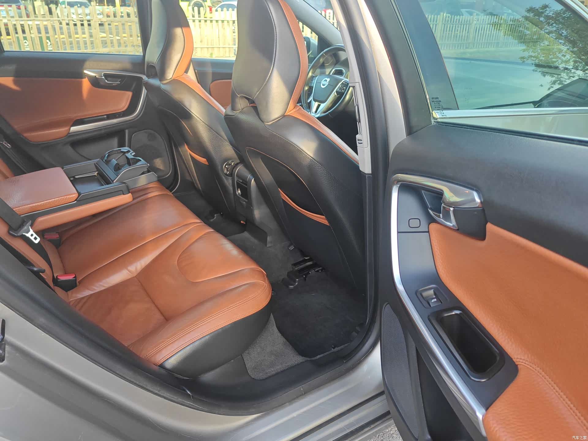 Volvo V60, 2013 18
