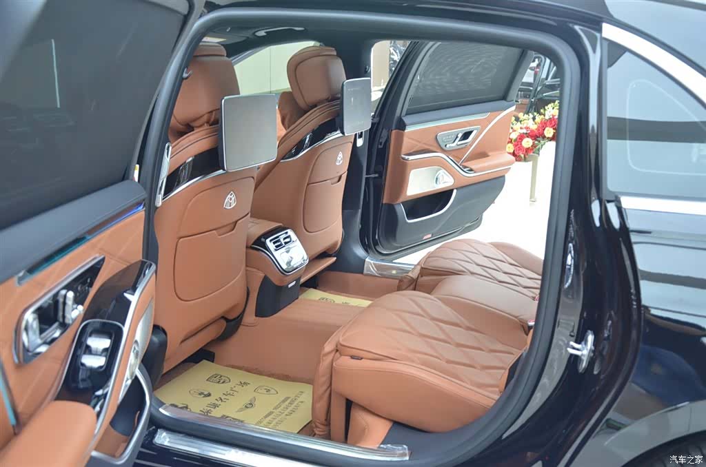 Maybach S-Class, 2026 все фото