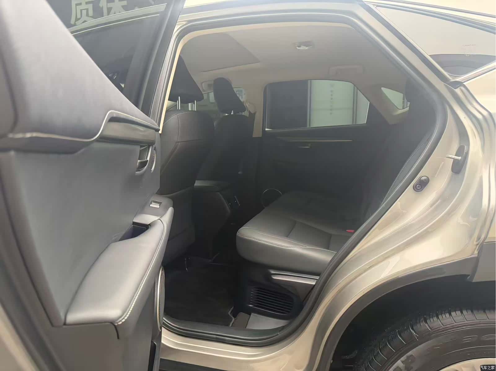 Lexus NX, 2020 все фото