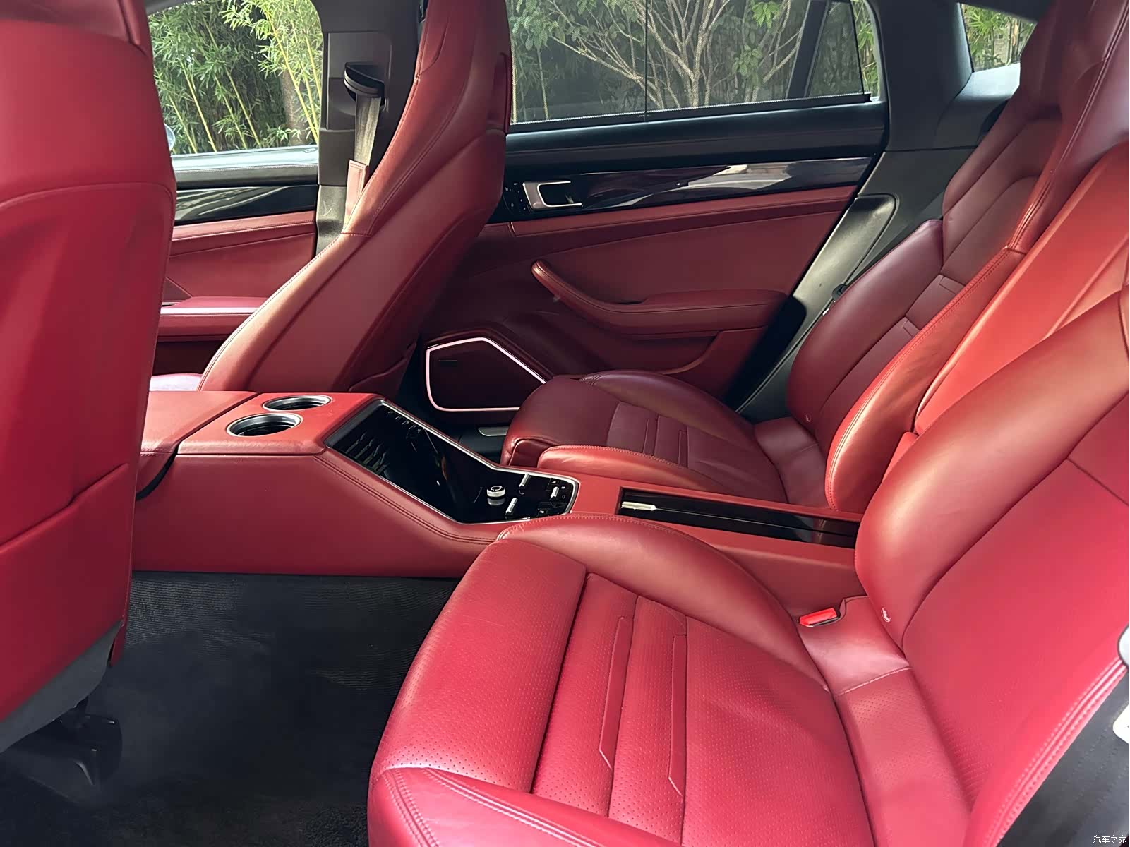 Porsche Panamera, 2018 6