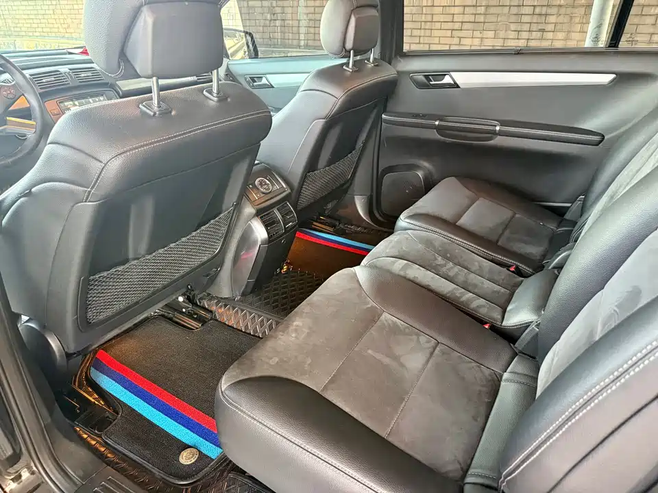 Mercedes-Benz R-class