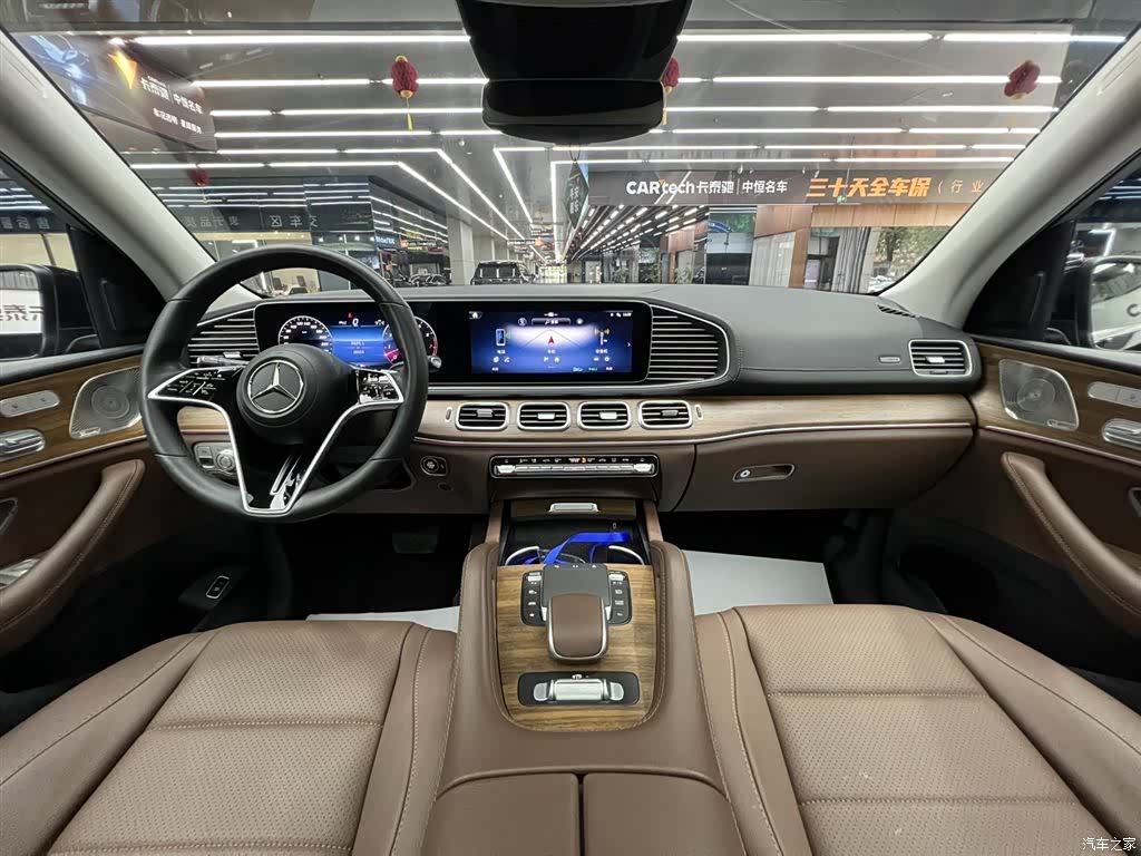 Mercedes-Benz GLE, 2024 20