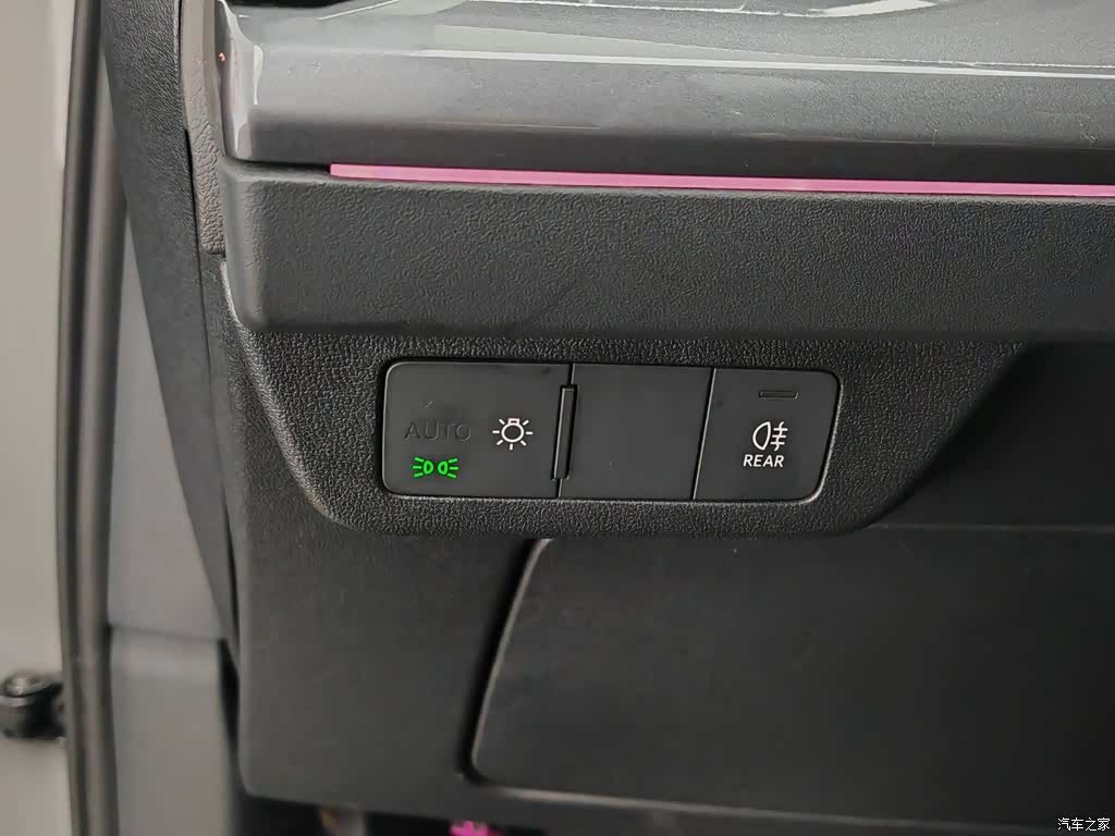Audi Q4 e-tron, 2024 21
