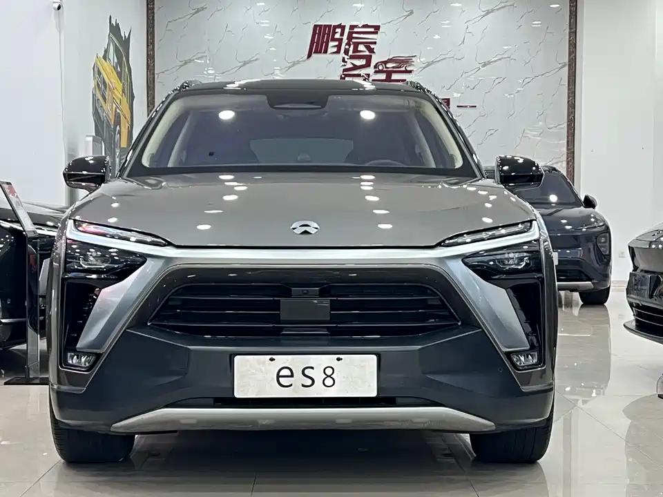 NIO ES8