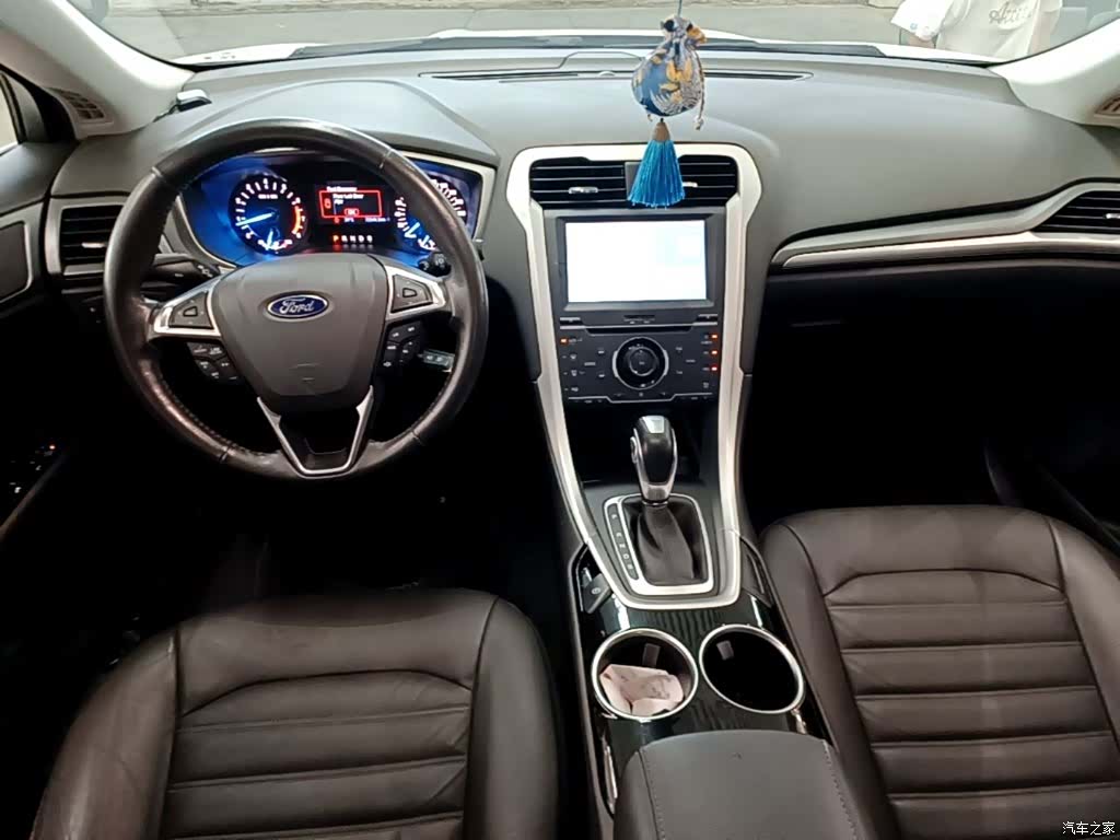 Ford Mondeo, 2016 10