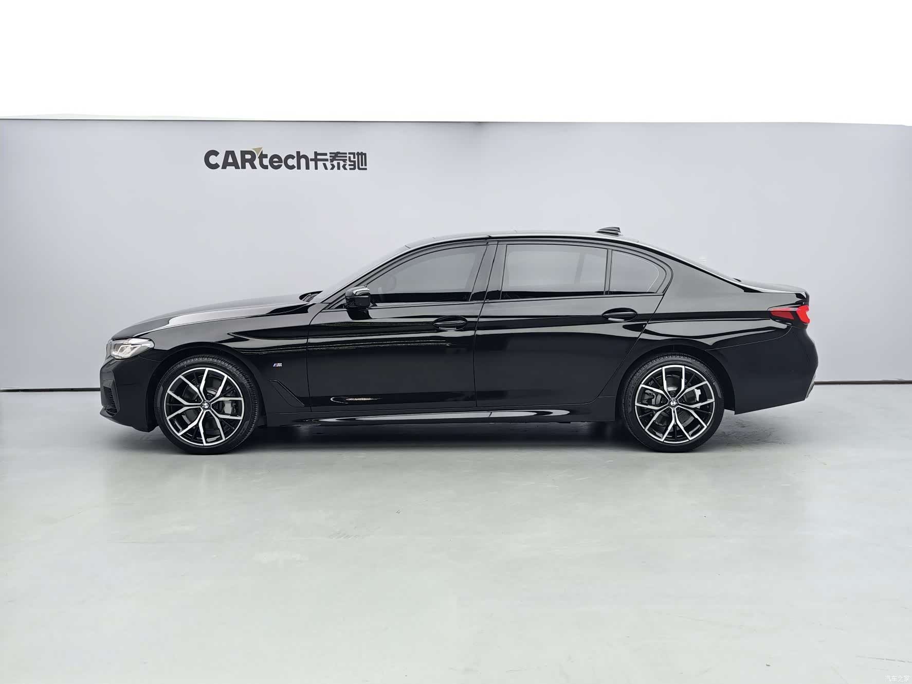 BMW 5 Series, 2021 3
