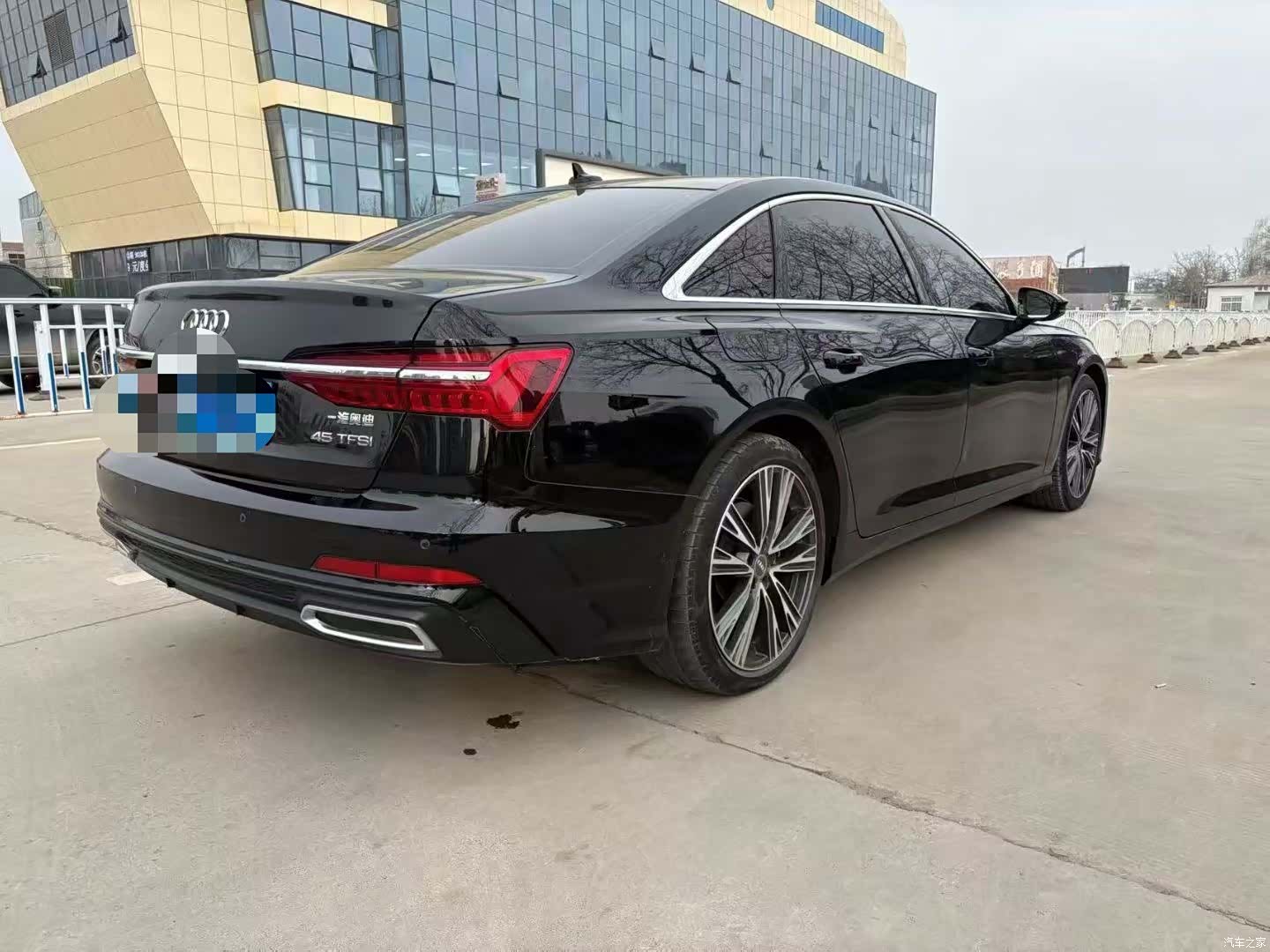 Audi A6L, 2022 4