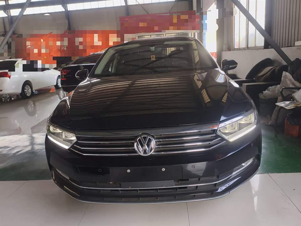 Volkswagen Magotan