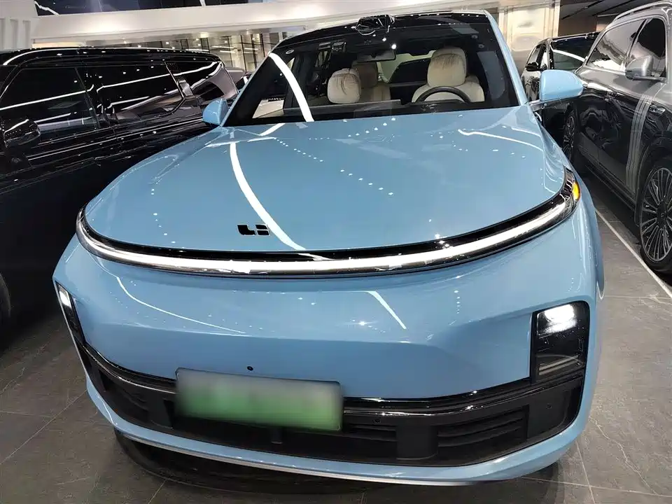 Li Auto Ideal L8