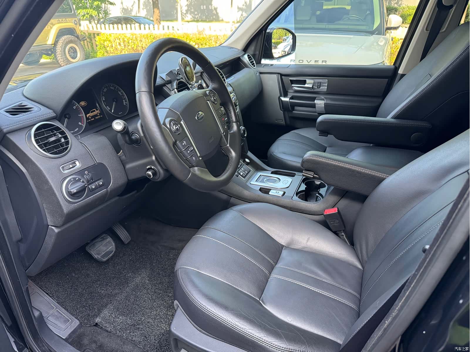 Land Rover Discovery, 2015 8