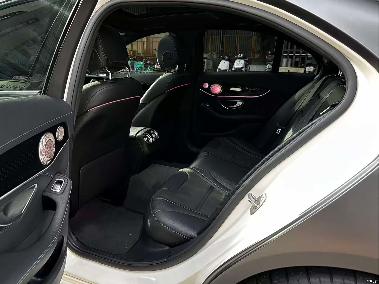 Mercedes-Benz C-Class, 2019 10