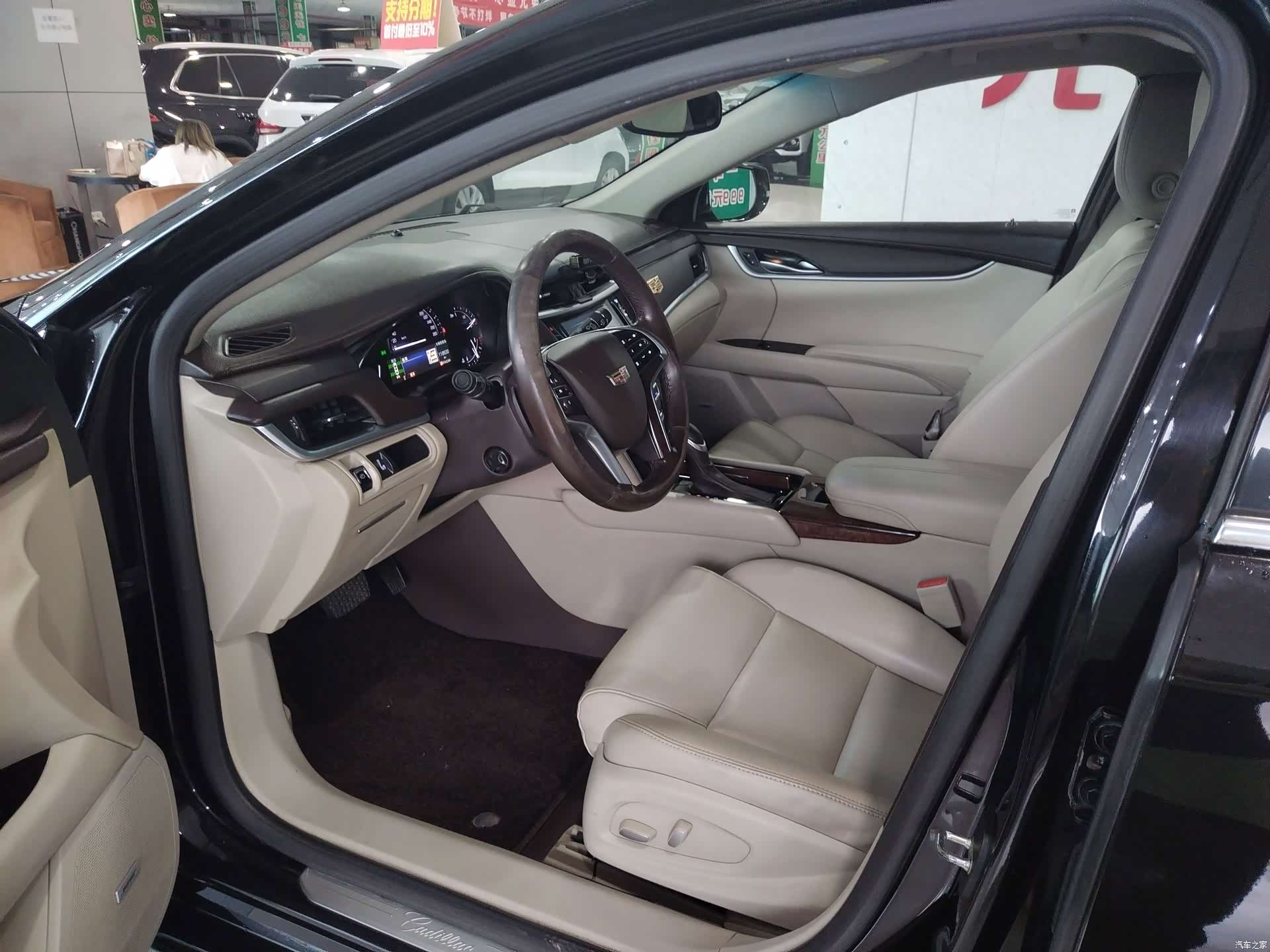Cadillac XTS, 2017 9
