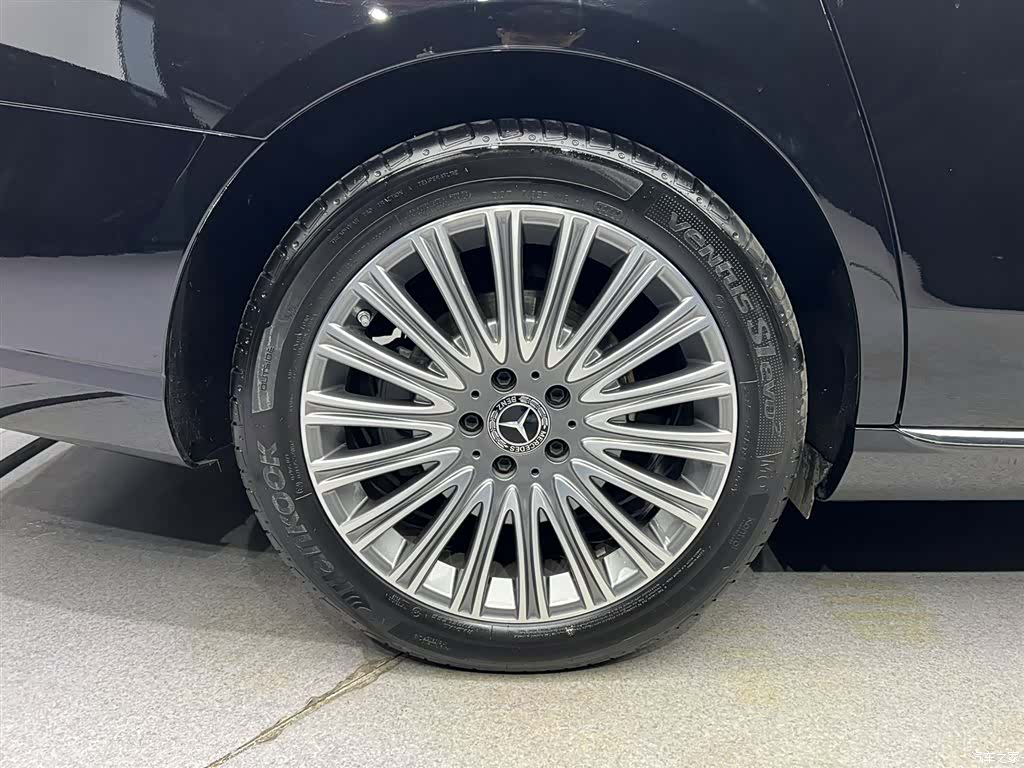 Mercedes-Benz E-Class, 2022 9