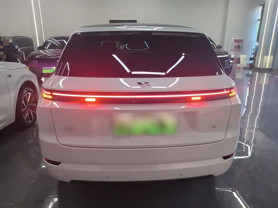 Li Auto Ideal L7
