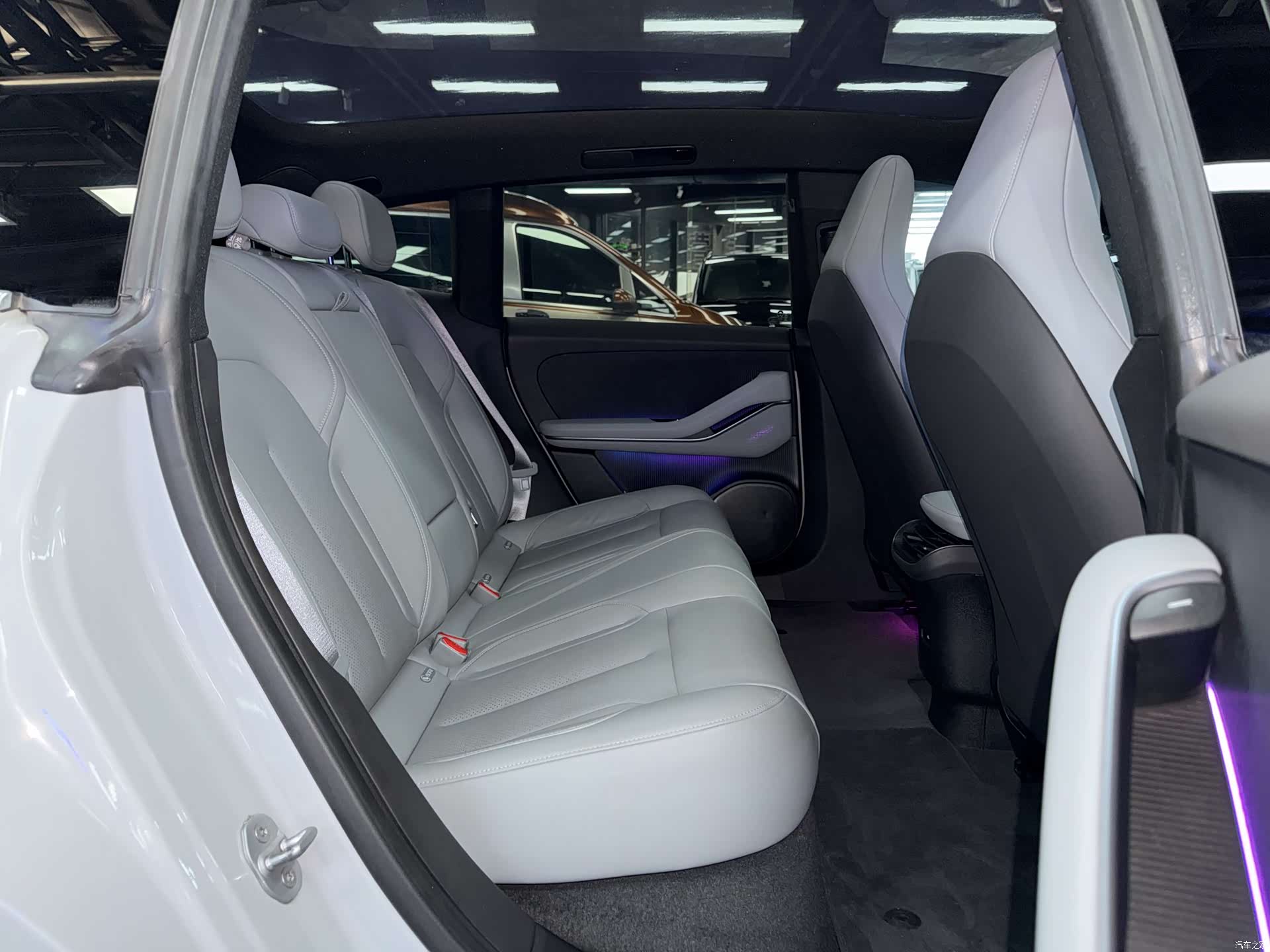 NIO ET5, 2024 11