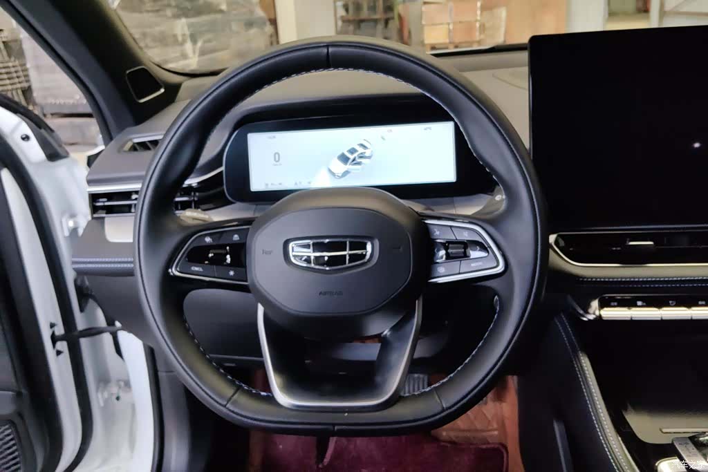 Geely Preface, 2026 15
