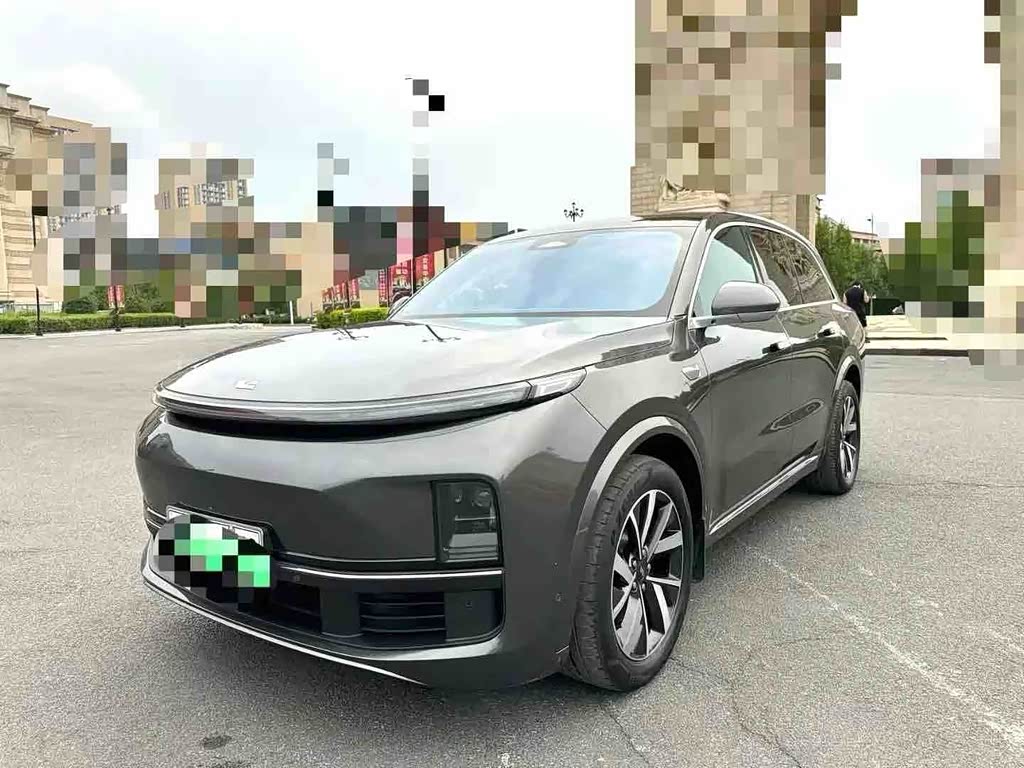 Li Auto L8