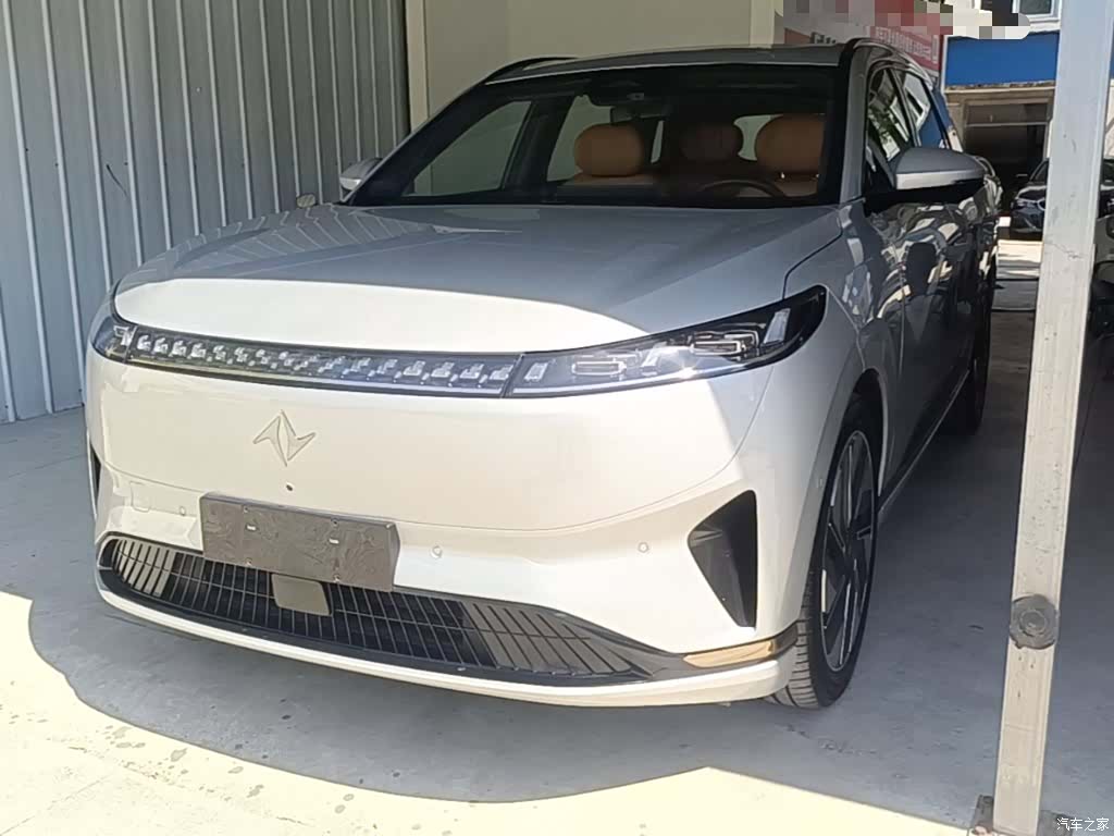 DongFeng eπ008, 2024 2