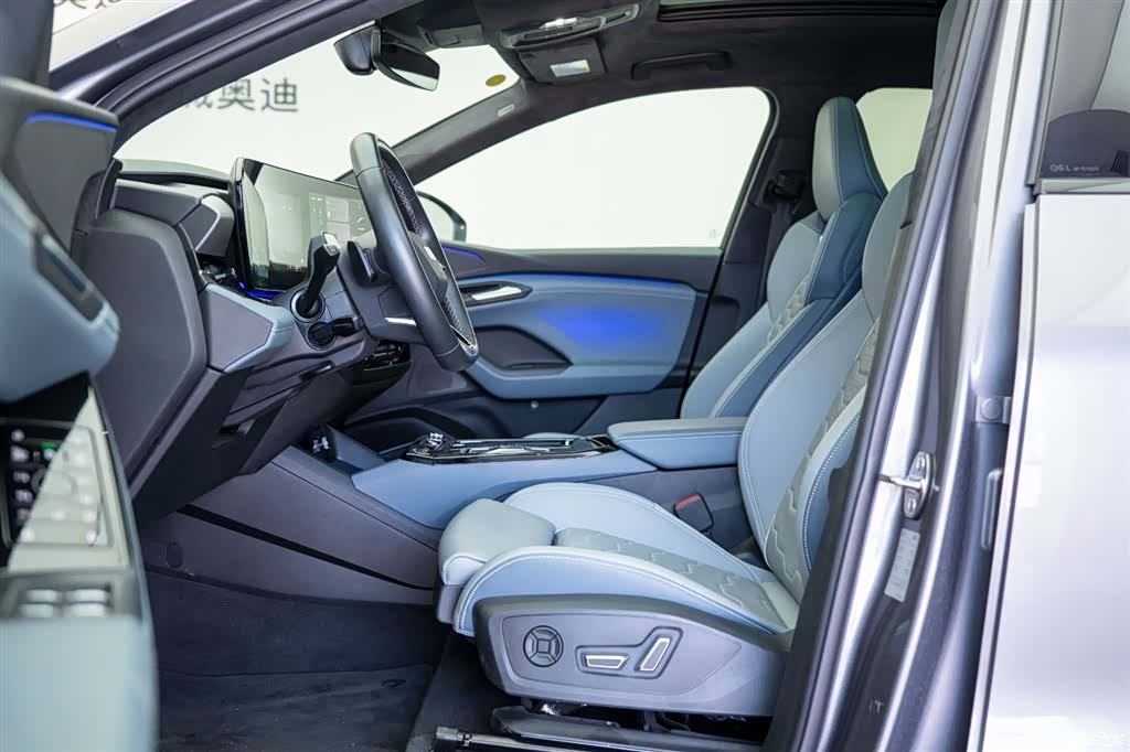 Audi e-tron, 2025 12