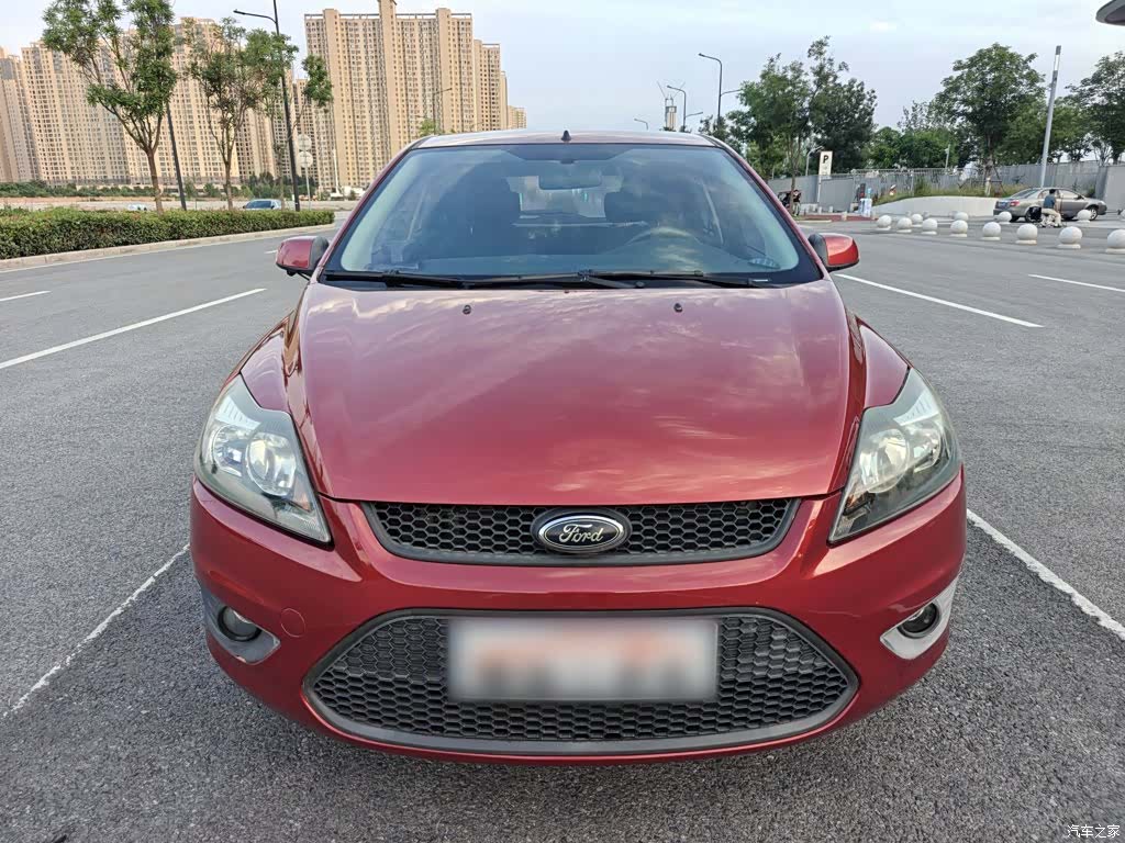 Ford Focus, 2015 7