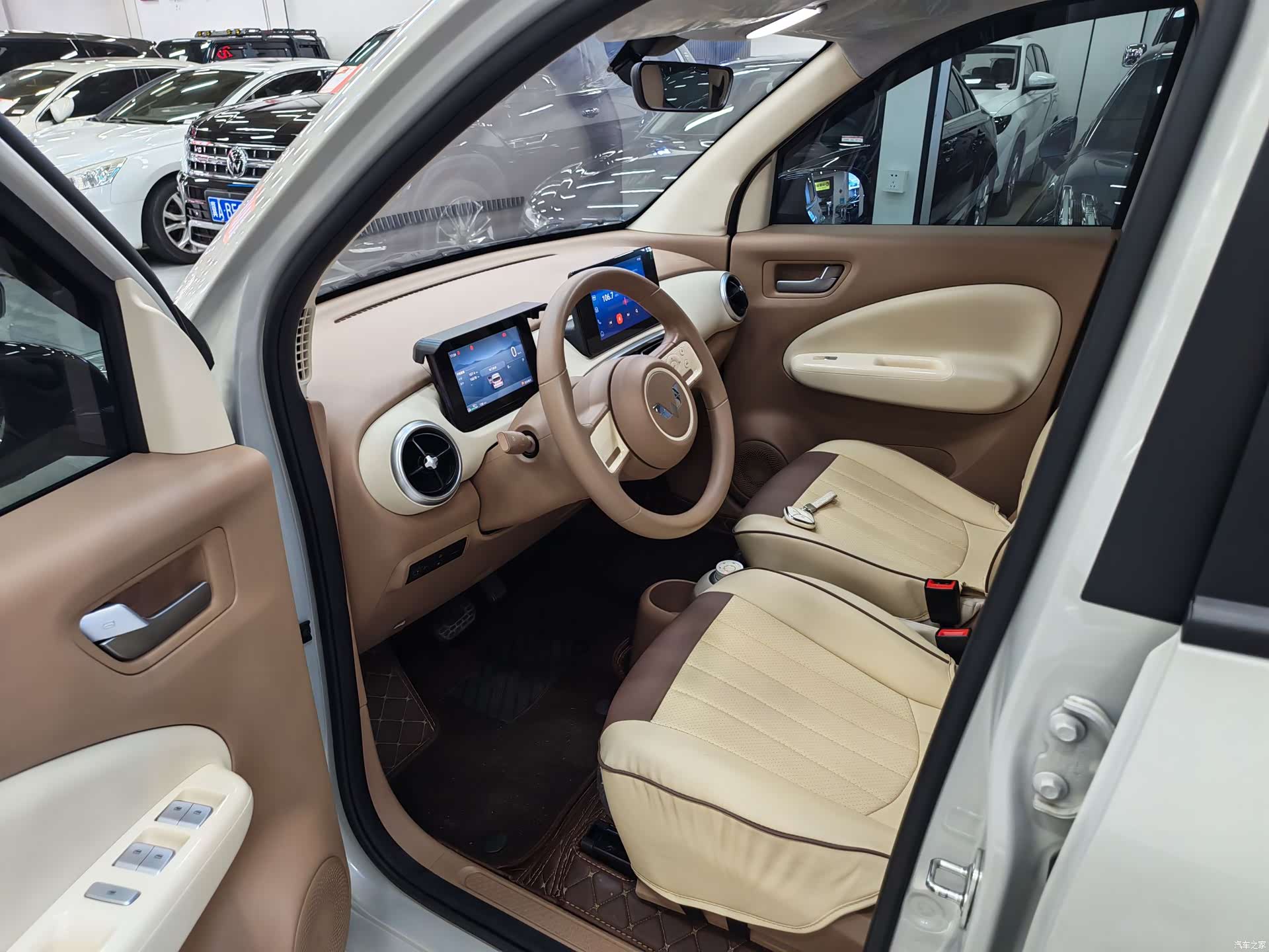 Wuling MINIEV, 2024 4