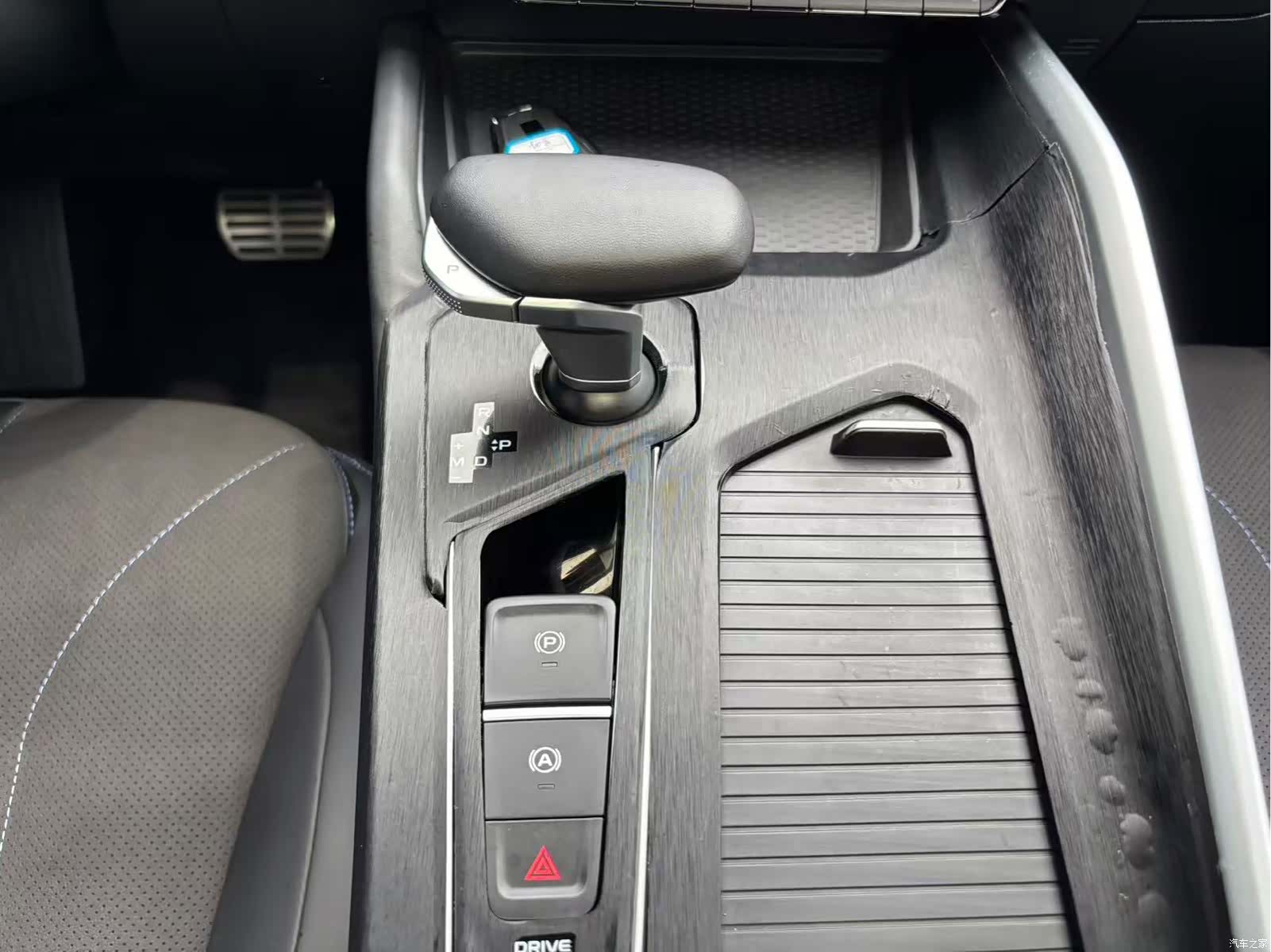 Geely Preface, 2025 14
