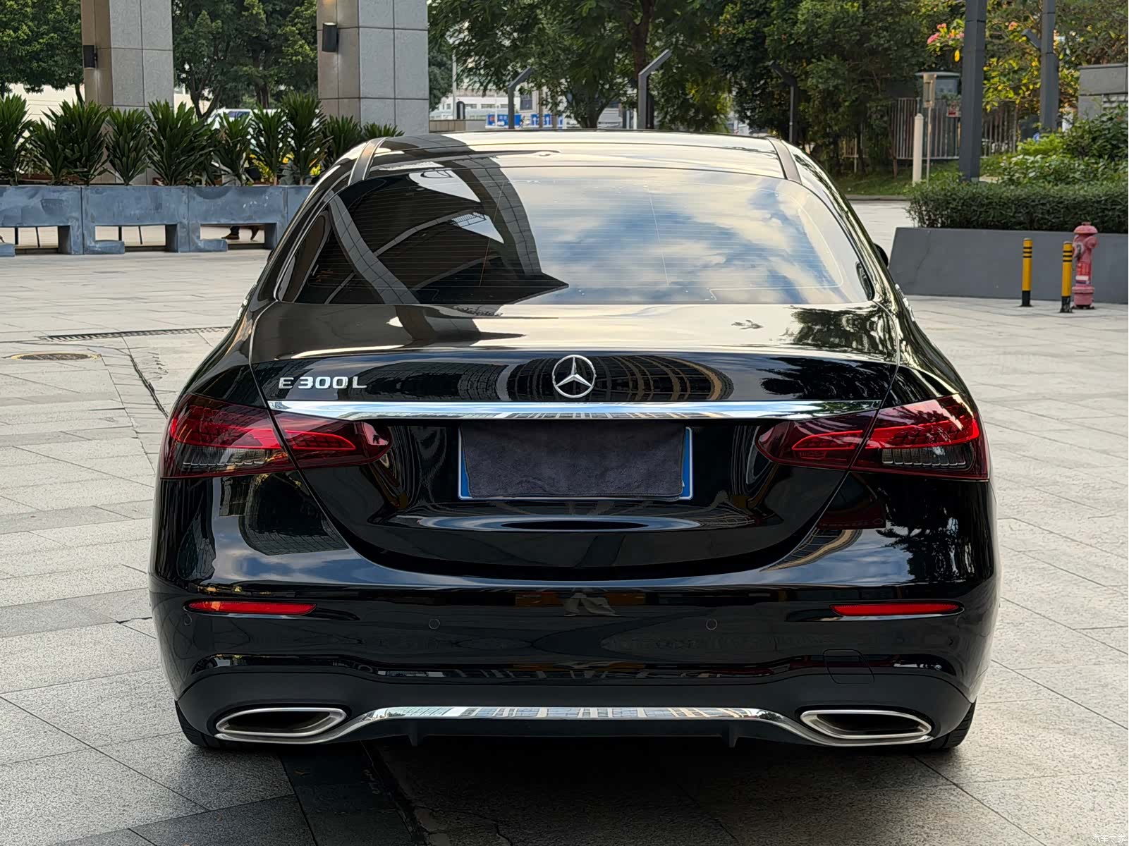 Mercedes-Benz E-Class, 2022 14