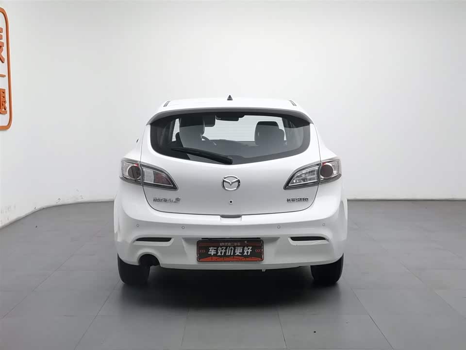 Mazda 3 star Cheng