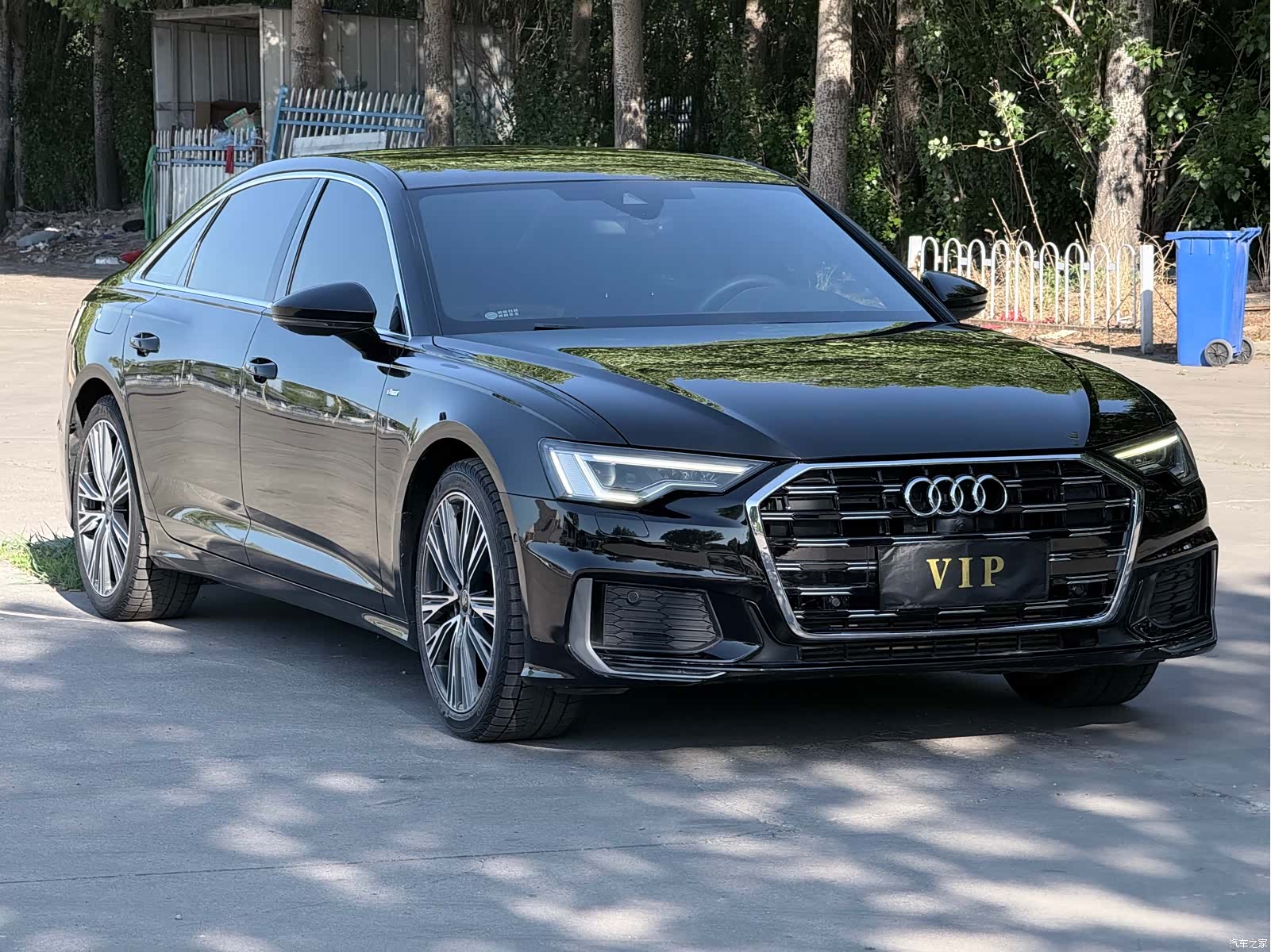 Audi A6L, 2022 3