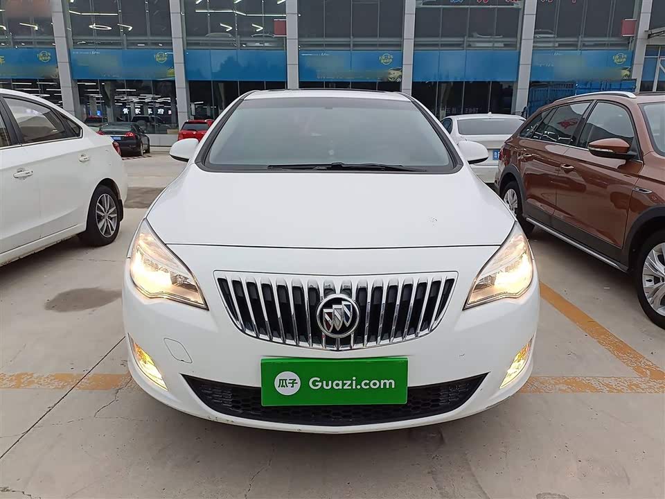 Buick Yinglang