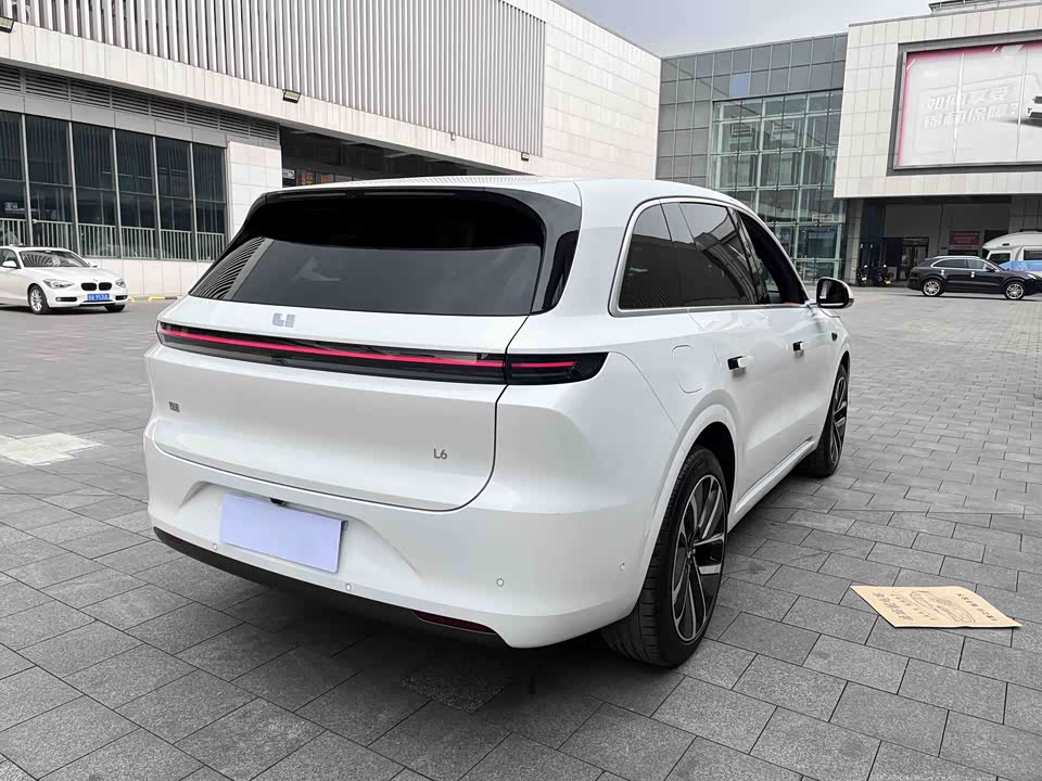 Li Auto Ideal L6