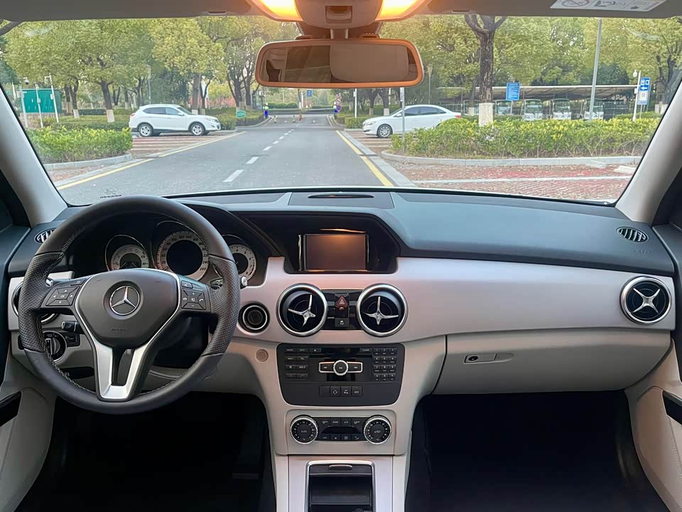 Mercedes-Benz GLK class