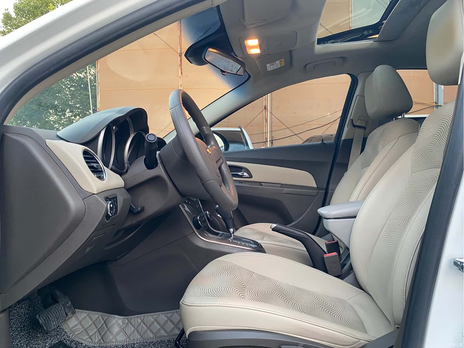 Chevrolet SE, 2015 7