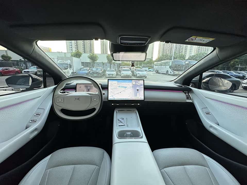 XPENG P7+