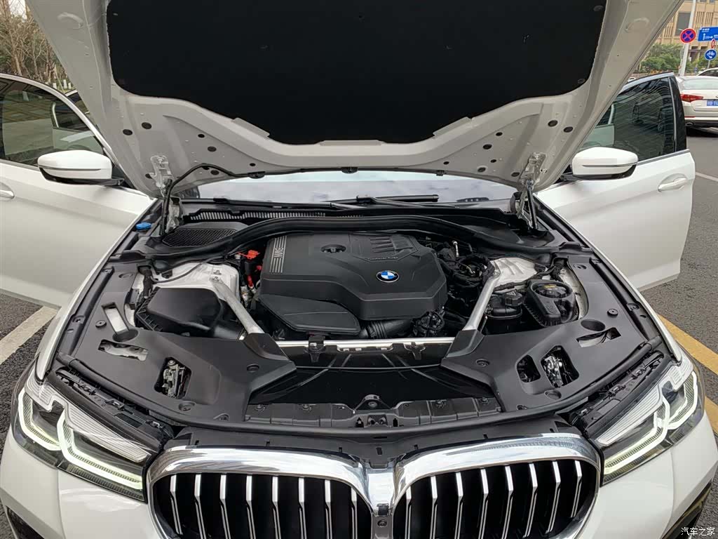 BMW 5 Series, 2022 18