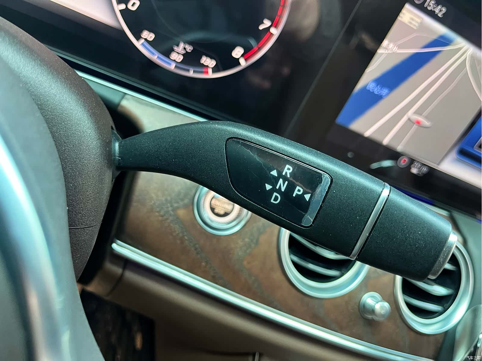 Mercedes-Benz E-Class, 2018 17