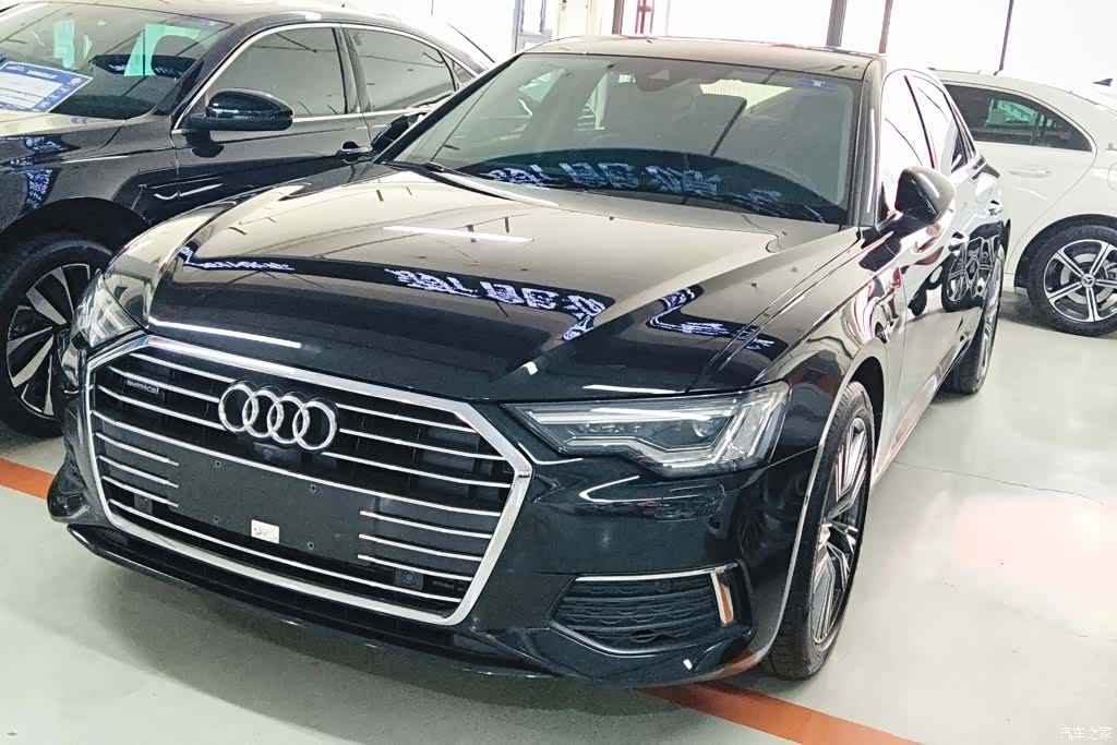 Audi A6L, 2022 1