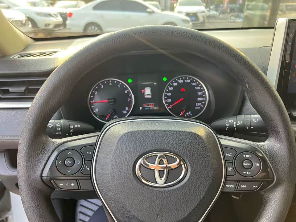 Toyota RAV4 Rongfang