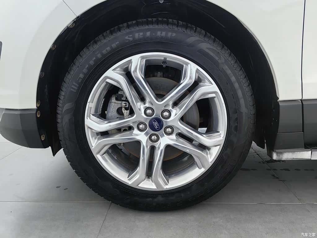 Ford Edge, 2018 17