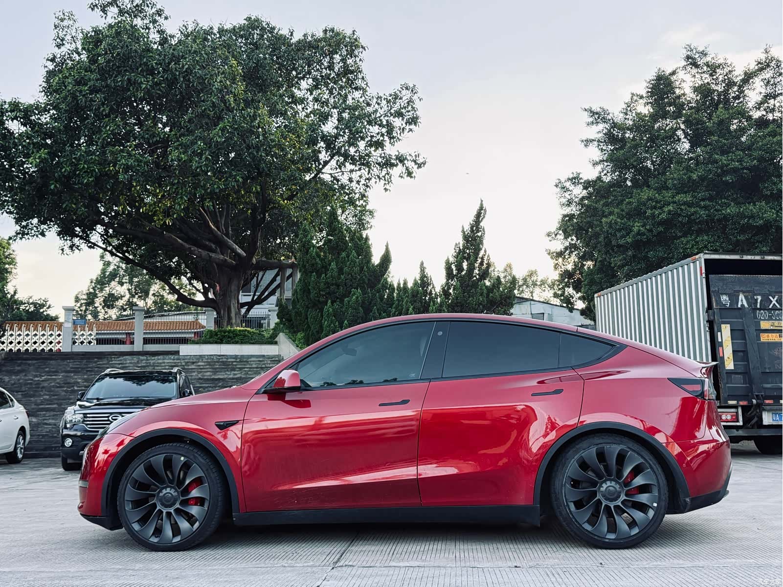 Tesla Model Y, 2022 8
