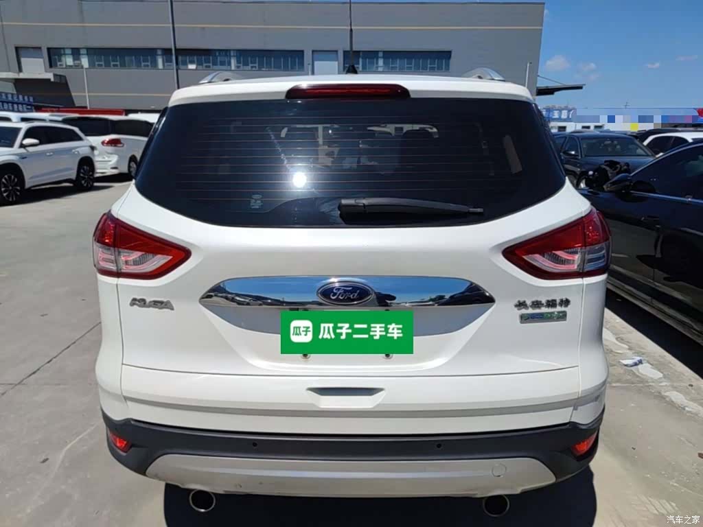 Ford Kuga, 2015 6