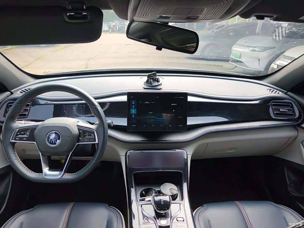 BYD Qin, 2021 10