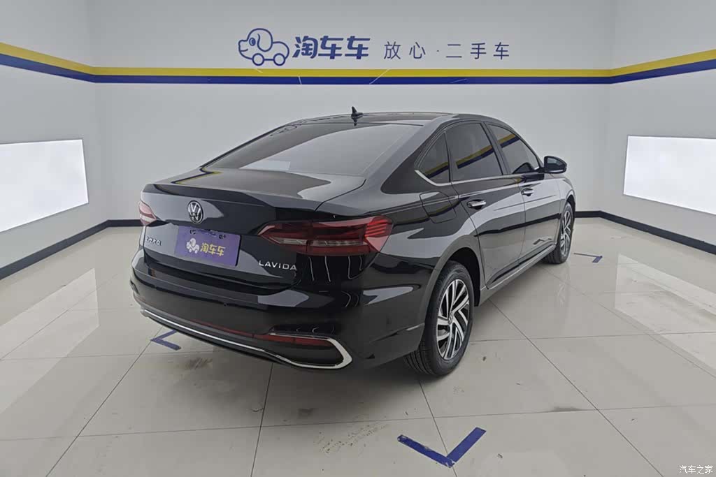 Volkswagen Lavida, 2024 3
