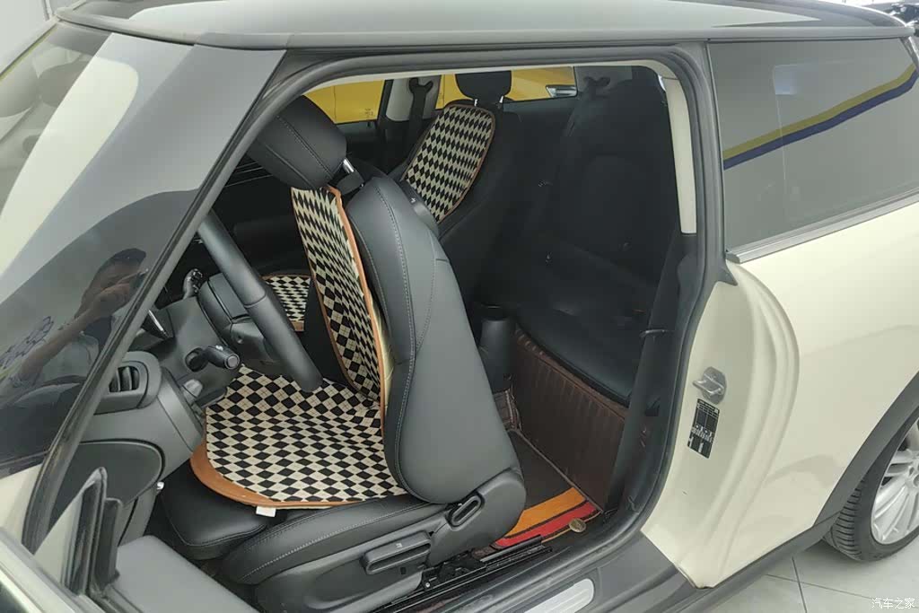 Mini Cooper, 2022 11