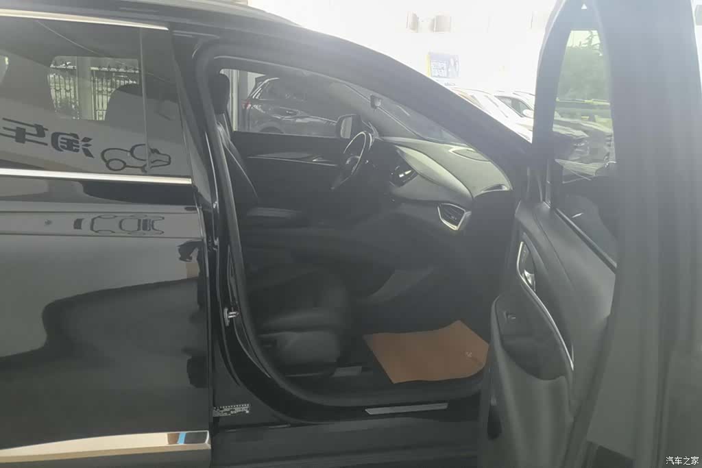 Buick Enclave, 2020 8