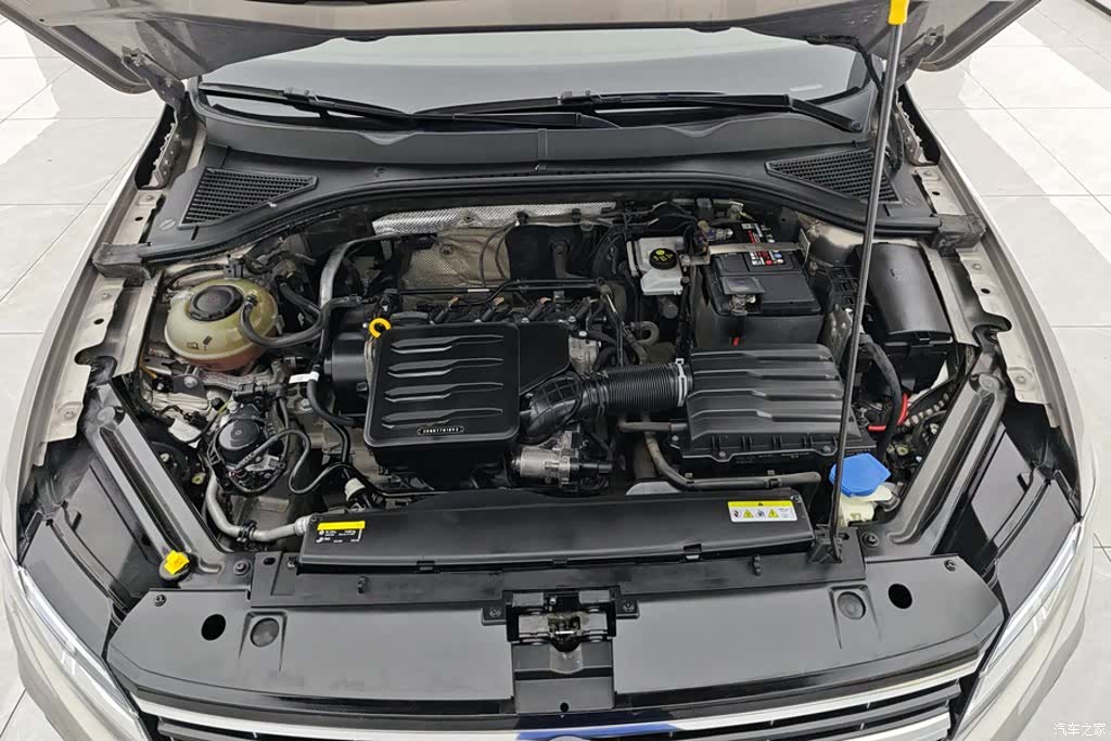 Volkswagen Bora, 2021 10
